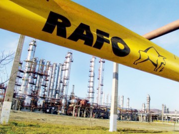 Acţionarii RAFO Oneşti au aprobat vânzarea rafinăriei la fier vechi